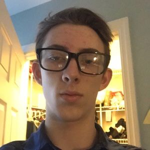 Meet your Posher, Joshua